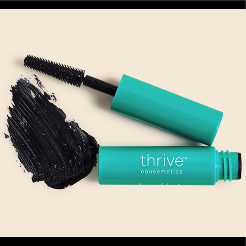 NWT Thrive Causemetics Liquid Lash Extensions